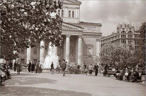Москва и москвичи на фотографиях Виталия Гуменюка.  1956-1959 г