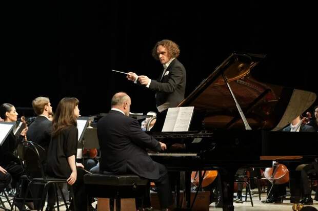 Тюменский филармонический оркестр выступит на фестивале Александры Пахмутовой в Севастополе