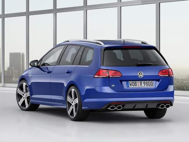 2015 Volkswagen Golf R Variant