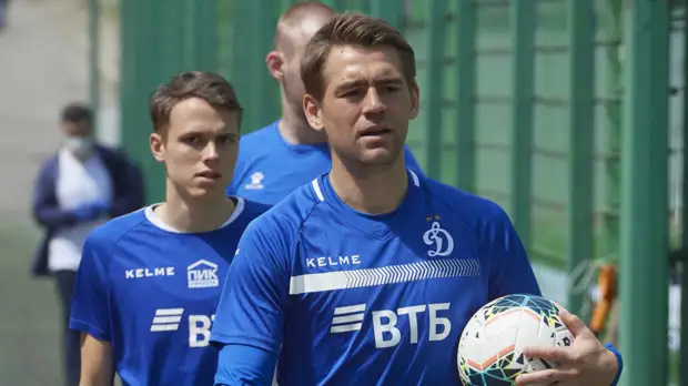 Прядкин: у футболистов «Динамо» отрицательные результаты тестов на коронавирус