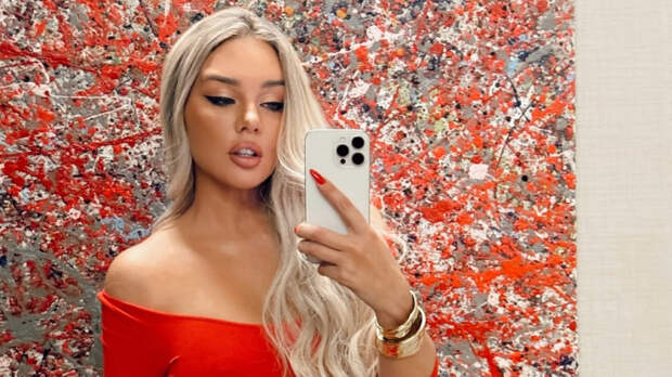 Вышла «на охоту»? Ана Седокова опубликовала горячие фото в соцсети