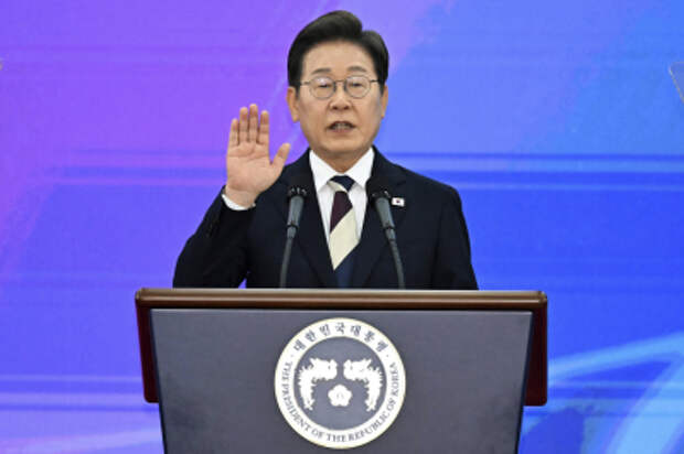 Президент Южной Кореи заявил о признании и уважении к строю КНДР, призвав Пхеньян к восстановлению доверия Президент Южной Кореи заявил о признании и уважении к строю КНДР, призвав Пхеньян к восстановлению доверия