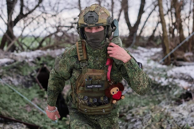 Сидоровку и Глушковку и сжимают котёл над Красным Лиманом, Зеленский назвал «законные цели» в России, 9 февраля