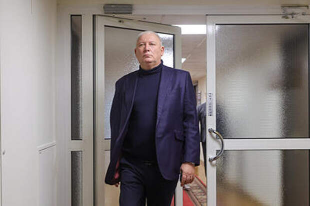 Дамба, трактор и квартира: бывший вице-губернатор Кубани Вороновский брал не только деньгами