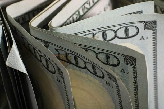 Центральный банк России планирует завершить пятилетний период высокой инфляции к 2026 году