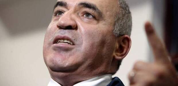 Пора мобилизовать русскую эмиграцию в поход на Москву вместе с Украиной – Каспаров