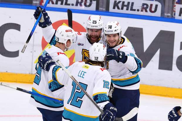 На матче «Сочи» — ЦСКА начали допускать зрителей