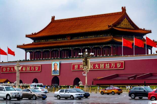 Китай требует от Канады уважения прав Пекина в Южно-Китайском море