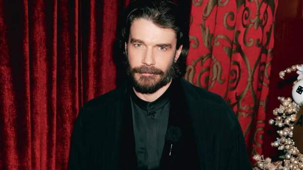 «Мой мастер, мой учитель»: Максим Матвеев трогательно почтил память Игоря Золотовицкого