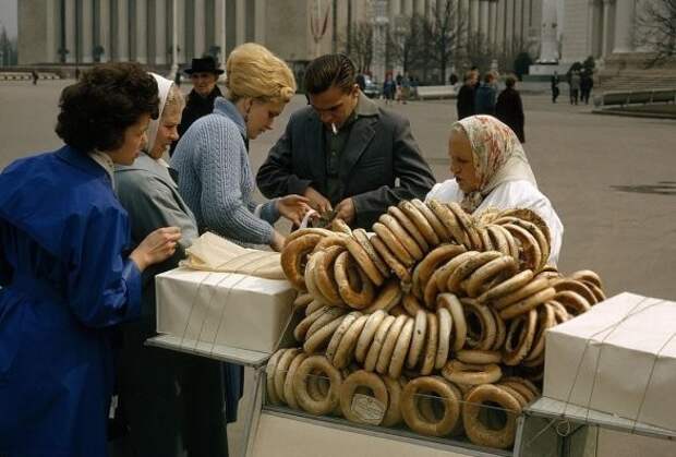 Продажа бубликов, 1961 год СССР, детство, ностальгия, подборка