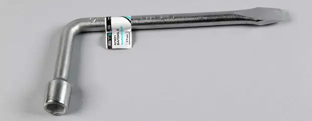 Баллонные ключи: нашли самые крепкие из недорогих