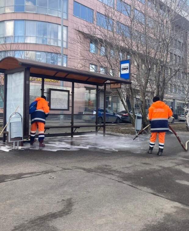 Фото дня: улицы Марьиной рощи отмыли после зимы