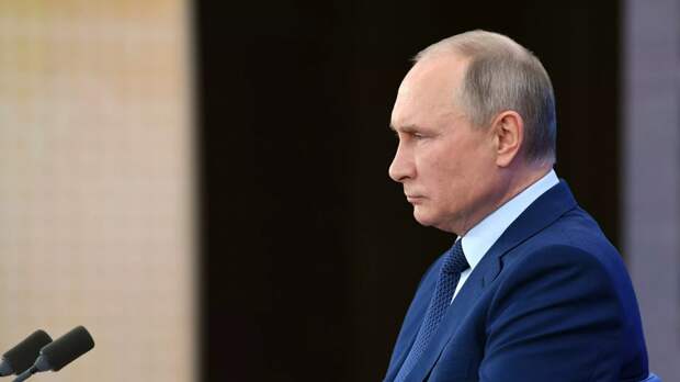 Россия расслабилась и обмякла, или вновь шнурует берцы?