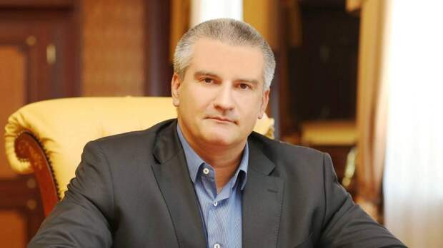 Аксенов сообщил об отставке главы администрации Симферополя Демидова
