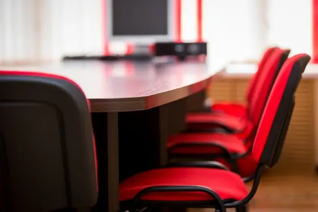 Во Владивостоке выяснили как управлять персоналом в условиях кризиса