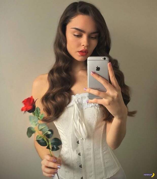 Затяни мне потуже корсет! Затяни мне потуже корсет!