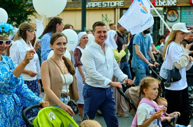 Россия-2050: Чья мечта душевнее?