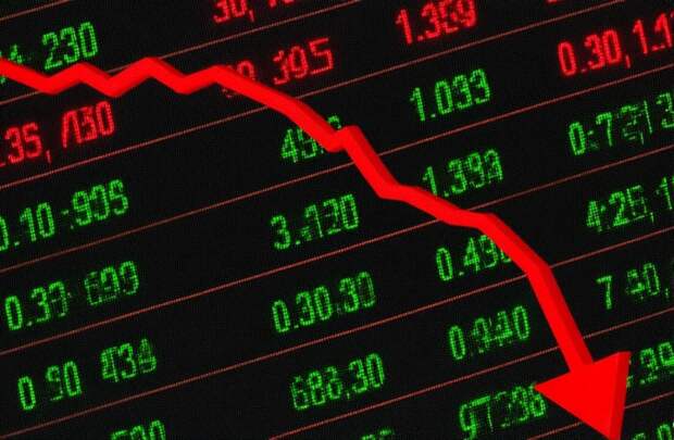 Акции «Роснефти» и «Лукойла» теряют более чем 4% на фоне новых санкций