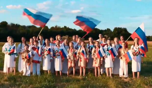 В День России Рунет покорил клип на песню автора-исполнителя из Луганска