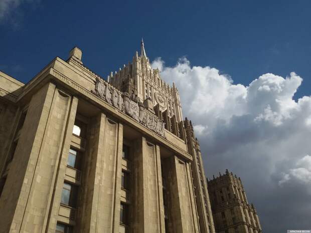 МИД РФ сделал заявление из-за попыток Киева воздействовать на спутники РФ