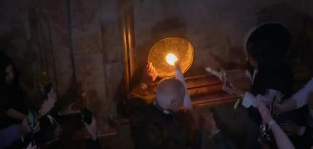 «Нам снова дан шанс»: Константин Малофеев объяснил, почему Благодатный Огонь сошёл именно сейчас и при чём тут Иран