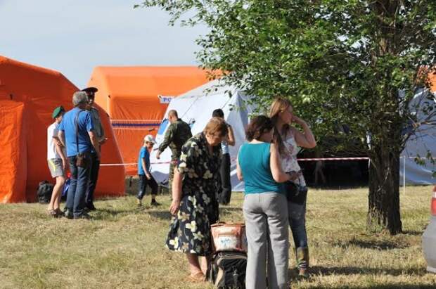 На границе Украины и Ростовской области появились лагеря для беженцев