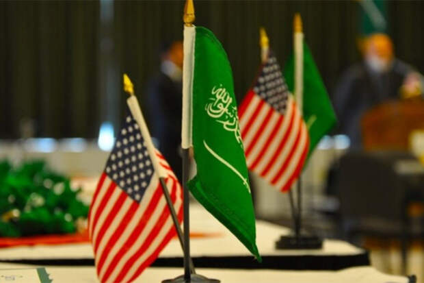 Саудовская Аравия развернулась от США к России и Китаю