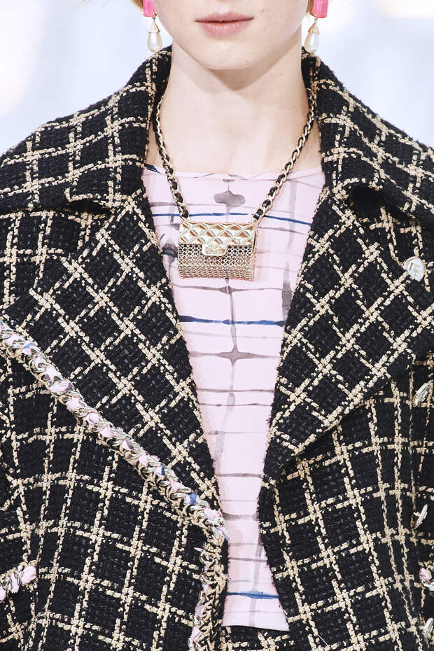 Chanel весна-лето 2021