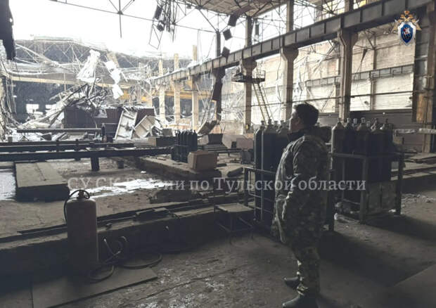 СК завёл уголовное дело по факту обрушения кровли предприятия в Узловой