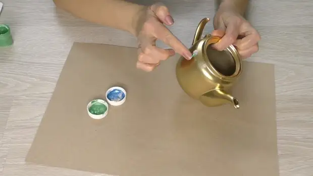 Не выбрасывай старые заварники. Посмотри идею - Сам себе мастер ...