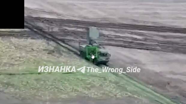 Удар управляемой "Герани" по РЛС TRML-4D из состава ЗРК IRIS-T SLM в районе села