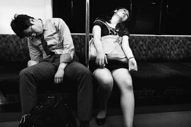 japan-street-photography-64-5808943bbf664__880