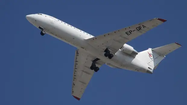 Пассажирский Як-42 с отказавшим двигателем сел в Уфе