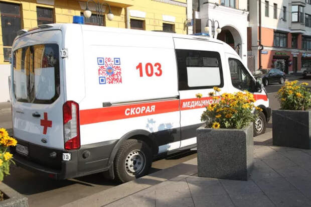 Пенсионер задавил насмерть жену, неудачно перепарковав автомобиль