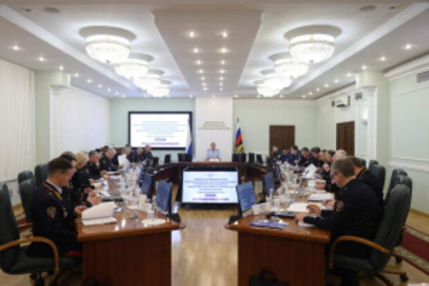 Александр Горовой провел заседание Оперативного штаба Министерства внутренних дел Российской Федерации по профилактике правонарушений
