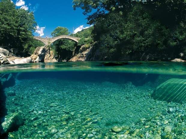 Самая прозрачная река в мире