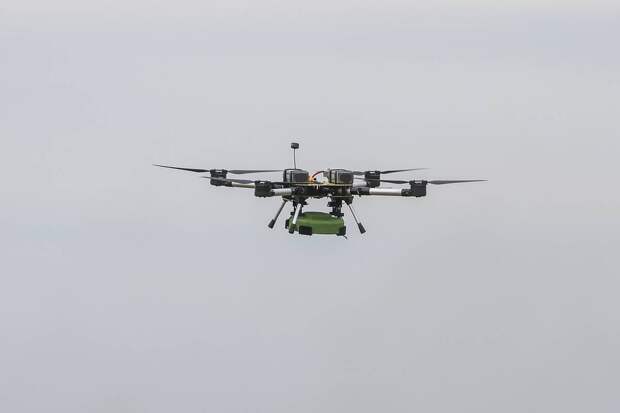 Неудачную попытку бойца ВСУ сбить российский дрон сняли на видео