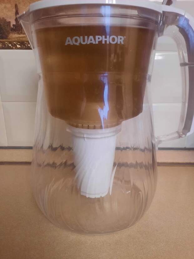 Власти Сургута отчитались о нормативном состоянии воды на фоне непрекращающихся жалоб горожан на качество ресурса