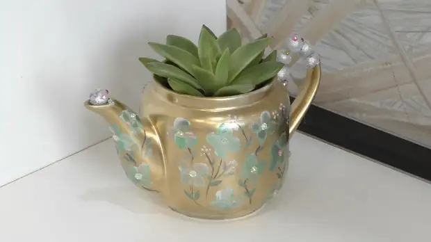 Не выбрасывай старые заварники. Посмотри идею - Сам себе мастер ...