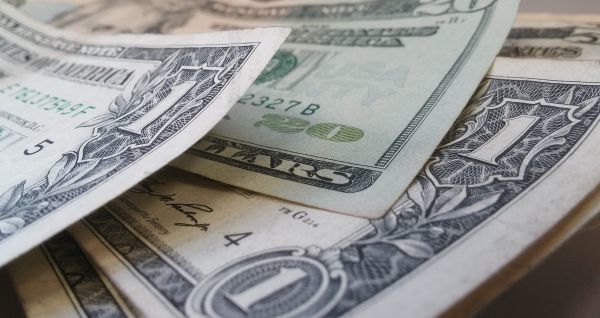 Международные резервы России на 2 сентября превысили 561 млрд долларов
