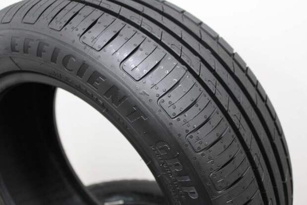 goodyear-efficientgrip-performance-07