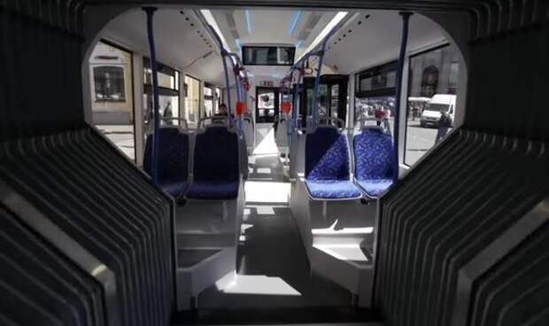 В Петербурге на маршрут вышел отечественный электробус “Орион”