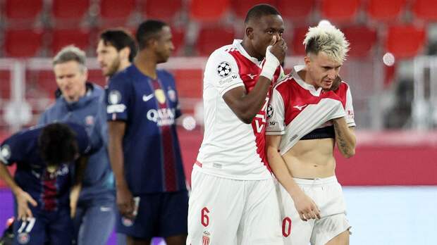 «ПСЖ» победил «Монако» в Лиге чемпионов, Сафонов пропустил два гола, Головин отдал ассист и удалился