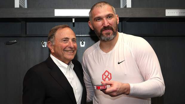 Америка вцепится в Овечкина и не отпустит его в Россию? Босс НХЛ не верит, что Ови готов вернуться на родину