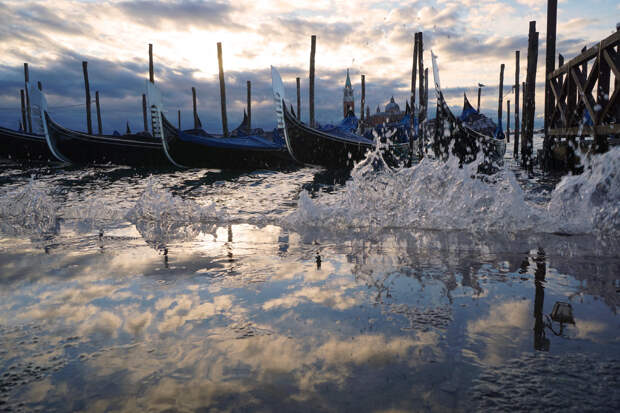 ITALY VENNICE TIDE