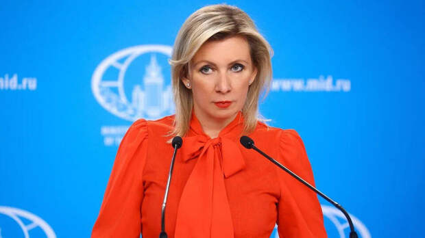 Захарова назвала ложным следом обвинения Британии в адрес РФ в файлах Эпштейна