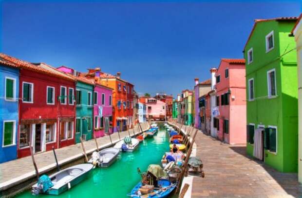 Бурано, самый красочный квартал Венеции (8 фото)