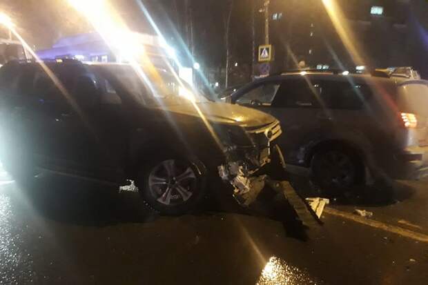 Источник: автомобиль, спровоцировавший смертельное ДТП в Нижнем Новгороде, принадлежит бывшему генерал-майору юстиции Пильганову