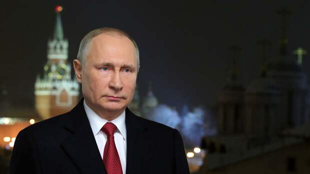 Президент России Владимир Путин во время новогоднего обращения к россиянам Президент России Владимир Путин во время новогоднего обращения к россиянам - РИА Новости, 1920, 02.01.2022