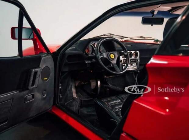 Ferrari 288 GTO из коллекции французского гонщика продали за 3,5 миллиона евро
